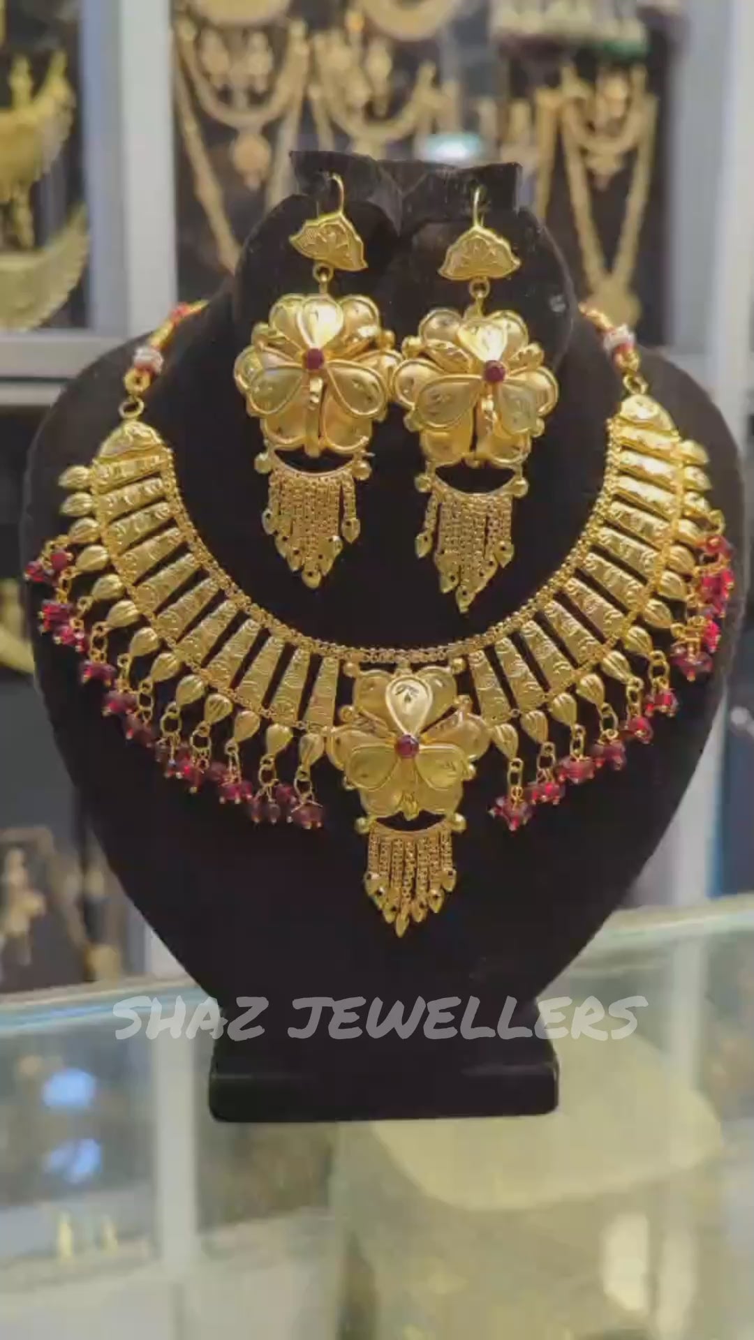 Exclusive Necklace Set – Free Jewellery Box Included (Video)